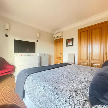 Sea And Sun 4 - Palheiro Village Апартаменты Фуншал