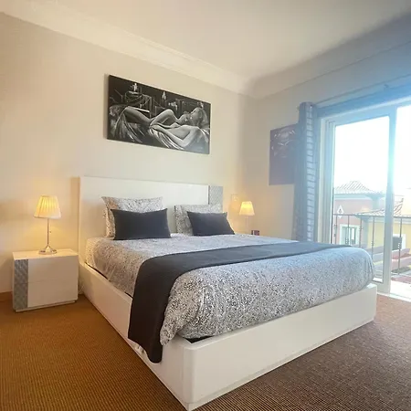 Sea And Sun 4 - Palheiro Village *