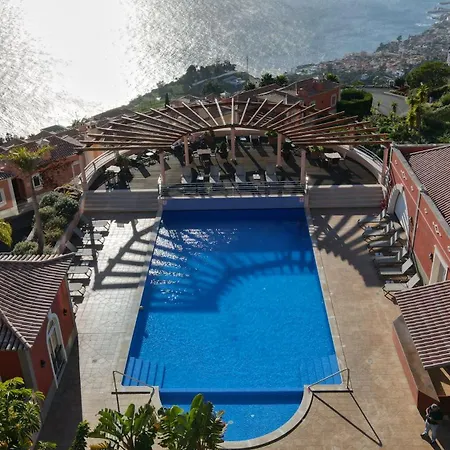 아파트 Sea And Sun 4 - Palheiro Village *